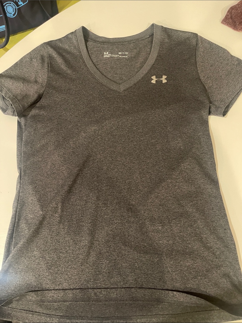 Under Armour Women's Short Sleeve V-Neck Tee - Charcoal